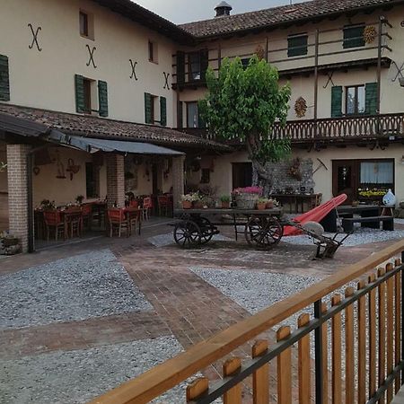 Al Fienile Hotel Orzano Buitenkant foto