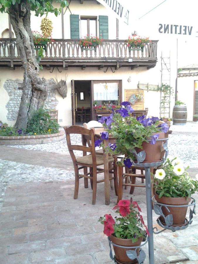 Al Fienile Hotel Orzano Buitenkant foto