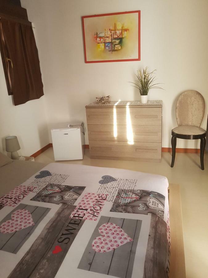 Al Fienile Hotel Orzano Buitenkant foto